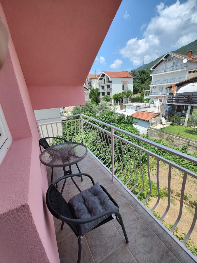 Jovanovic Apartment Tivat Exterior photo