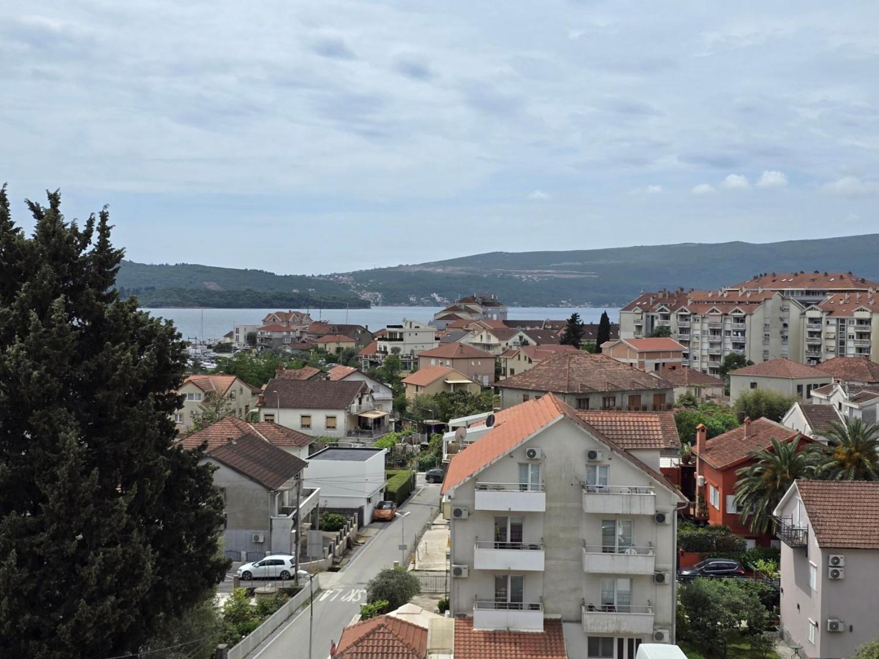 Jovanovic Apartment Tivat Exterior photo